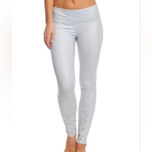 Alo Yoga Silver Dust Brilliance Airbrush Ankle Crop Leggings XXS Metallic Foil H